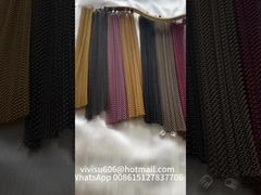 देखो: छह रंग विकल्पों के साथ असीमित स्टील मेश सुरक्षा पर्दे का प्रदर्शन