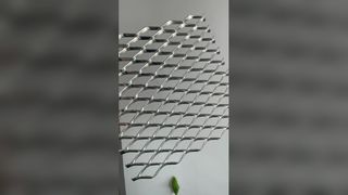 सामने की पर्दा दीवार के निर्माण के लिए एल्यूमिनियम
